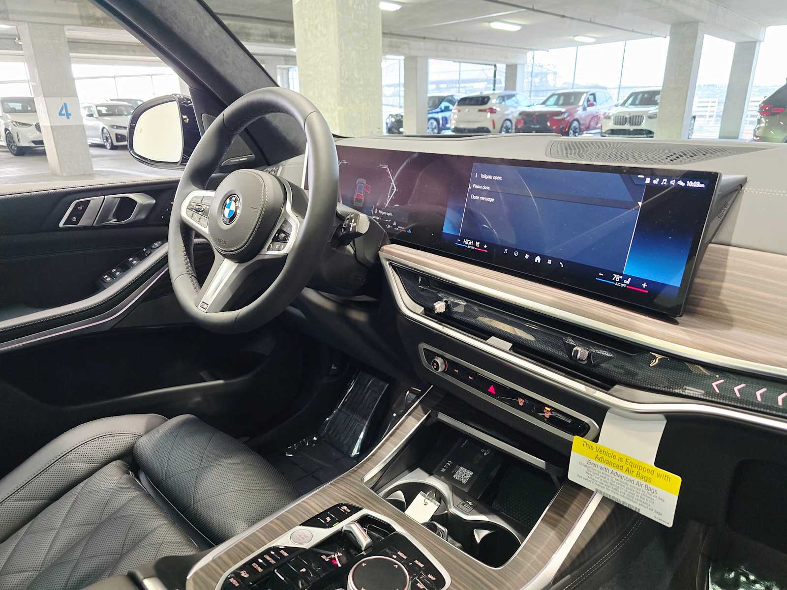 Thumbnail: 2026 BMW X7 - 28