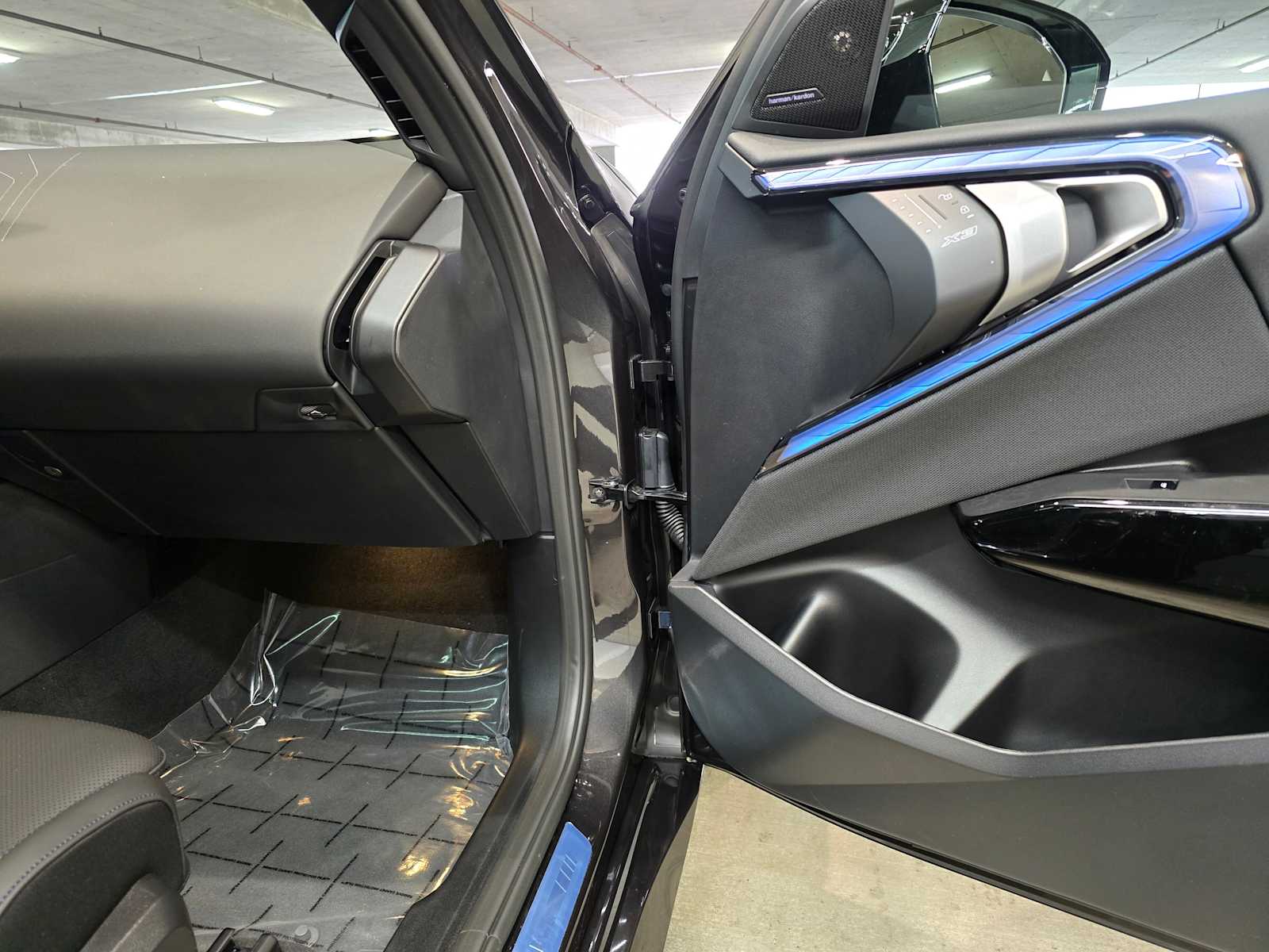 Thumbnail: 2026 BMW X3 - 29