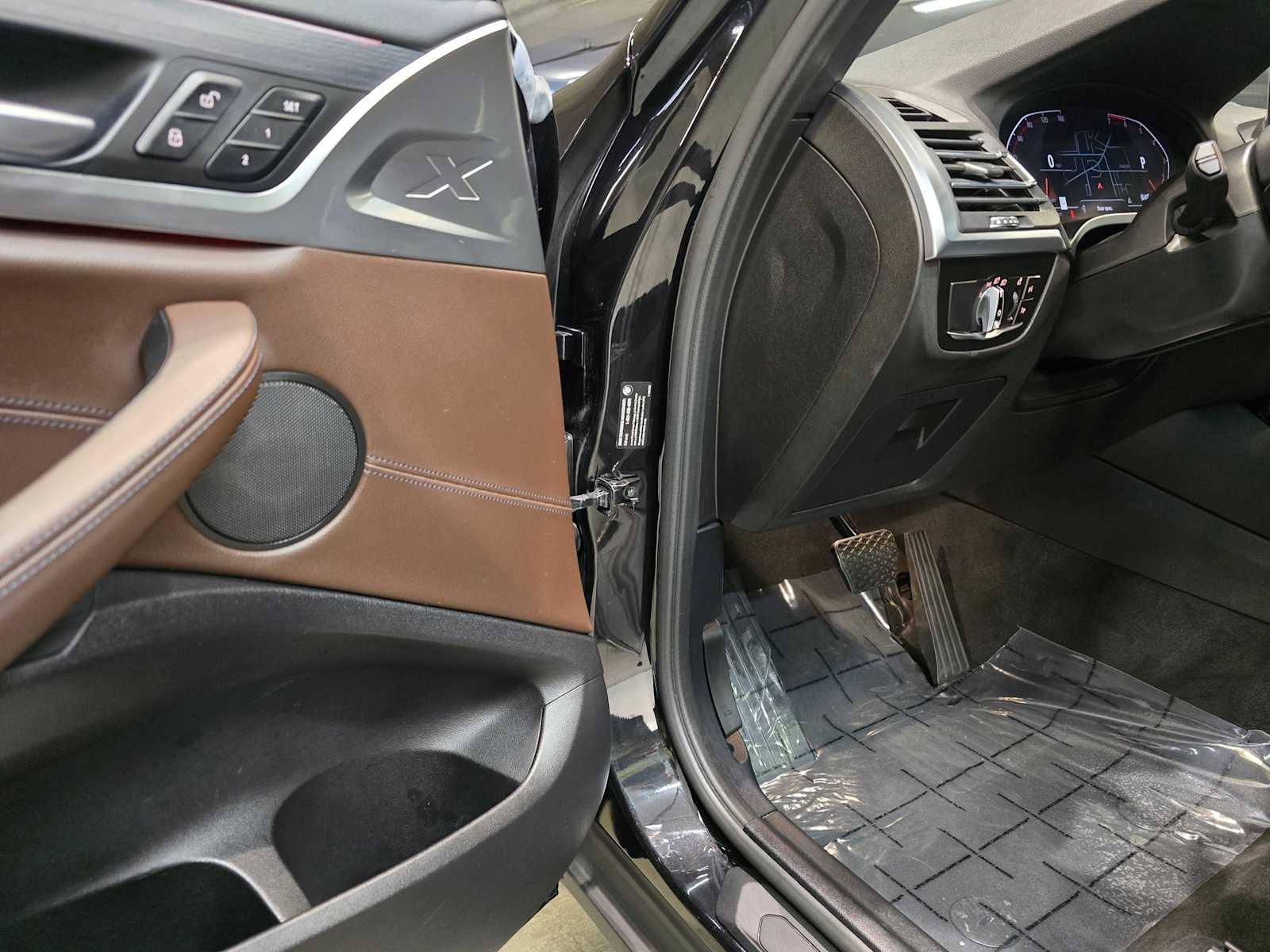 Thumbnail: 2022 BMW X3 - 24