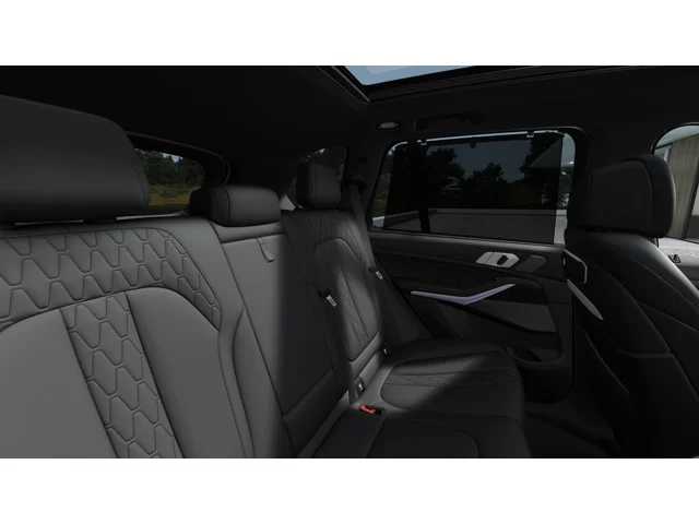 Thumbnail: 2026 BMW X5 - 12