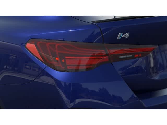 Thumbnail: 2025 BMW i4 - 8