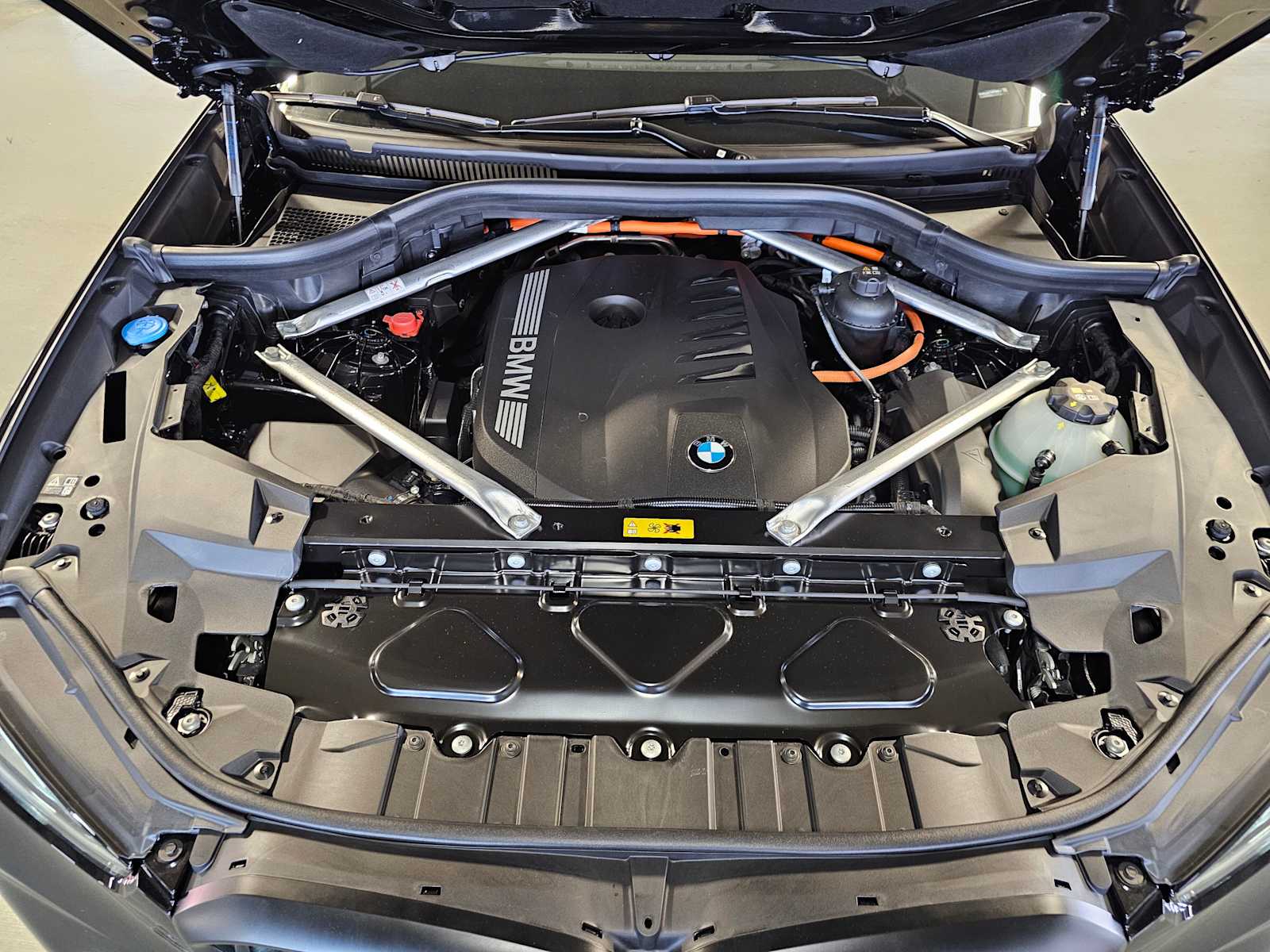 Thumbnail: 2026 BMW X5 - 9