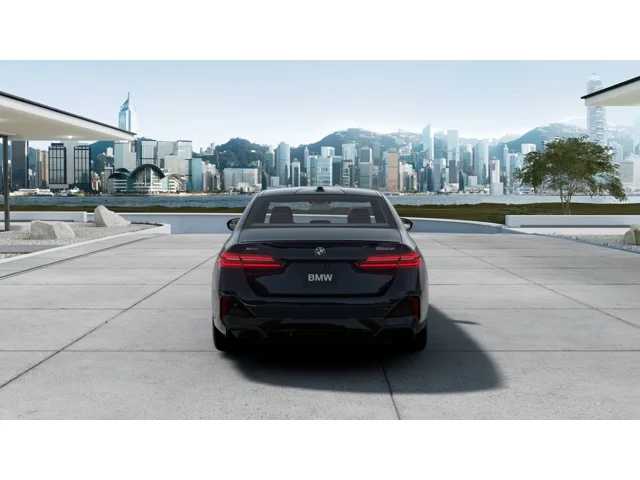 Thumbnail: 2027 BMW 5 Series - 5