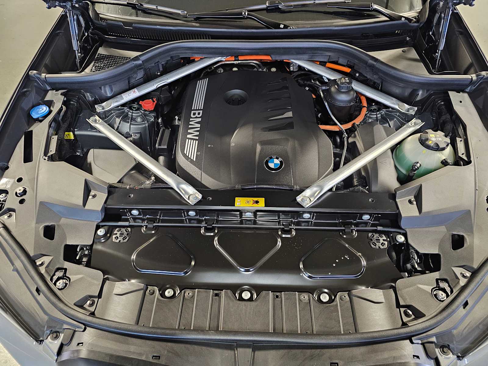 Thumbnail: 2026 BMW X5 - 9