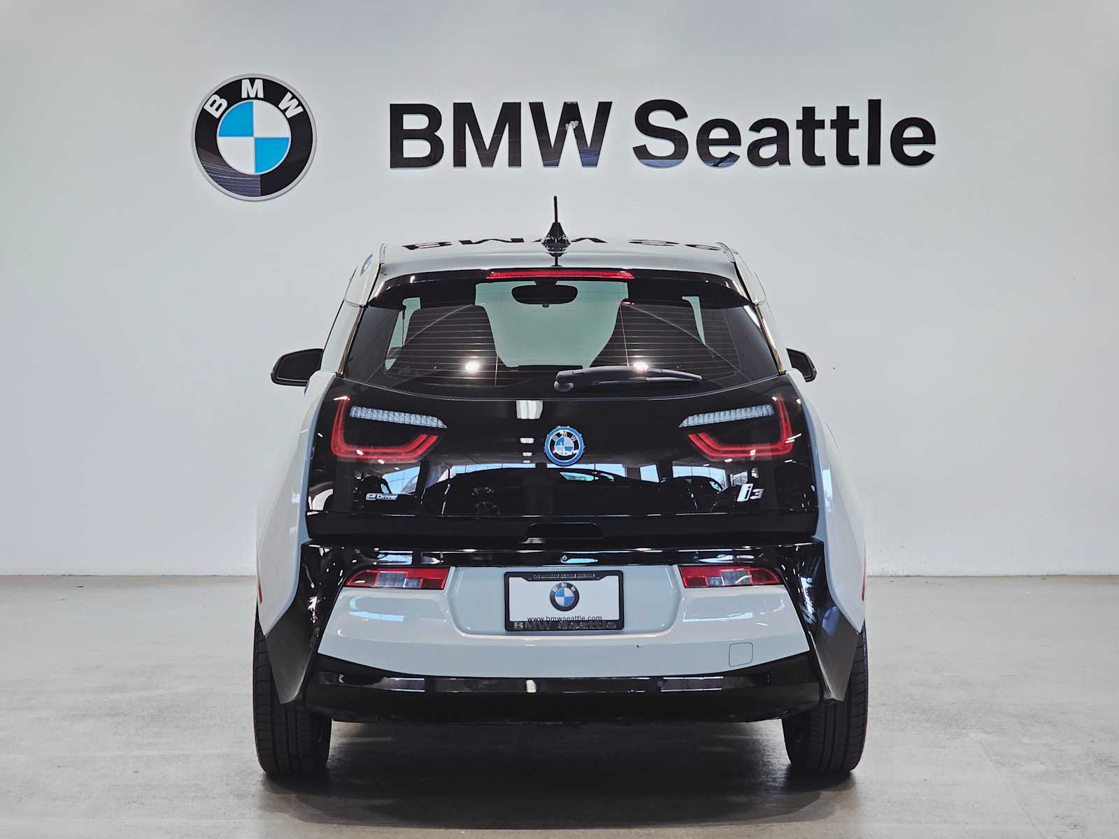 Thumbnail: 2015 BMW i3 - 5