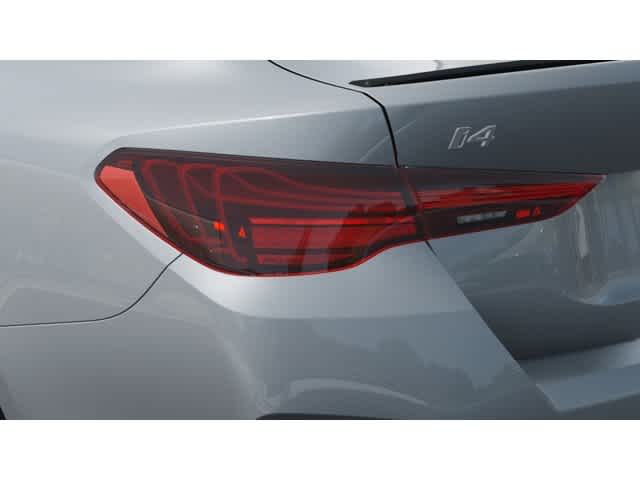 Thumbnail: 2026 BMW i4 - 8