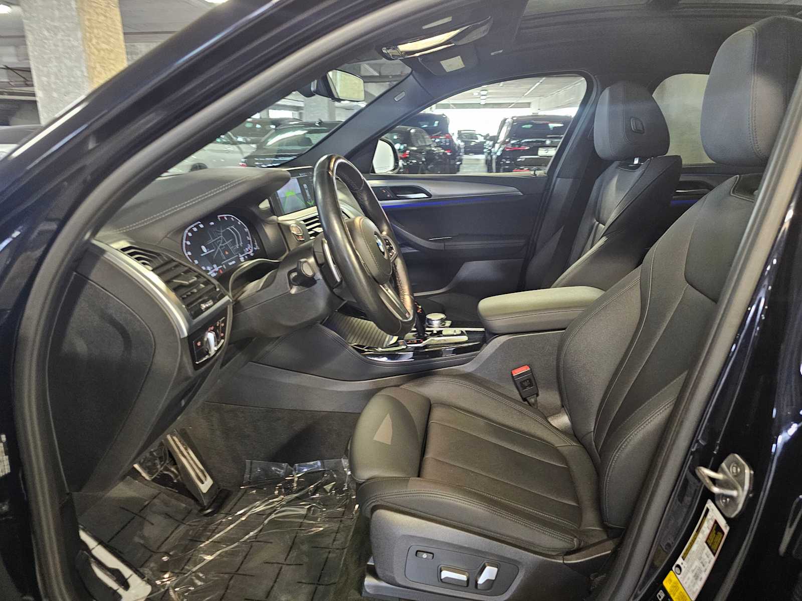 Thumbnail: 2021 BMW X4 - 34