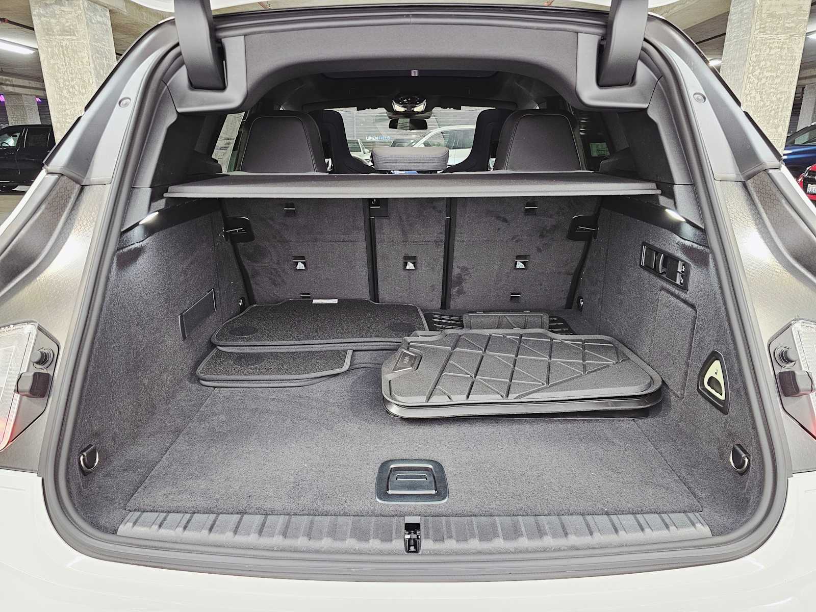 Thumbnail: 2026 BMW iX - 28