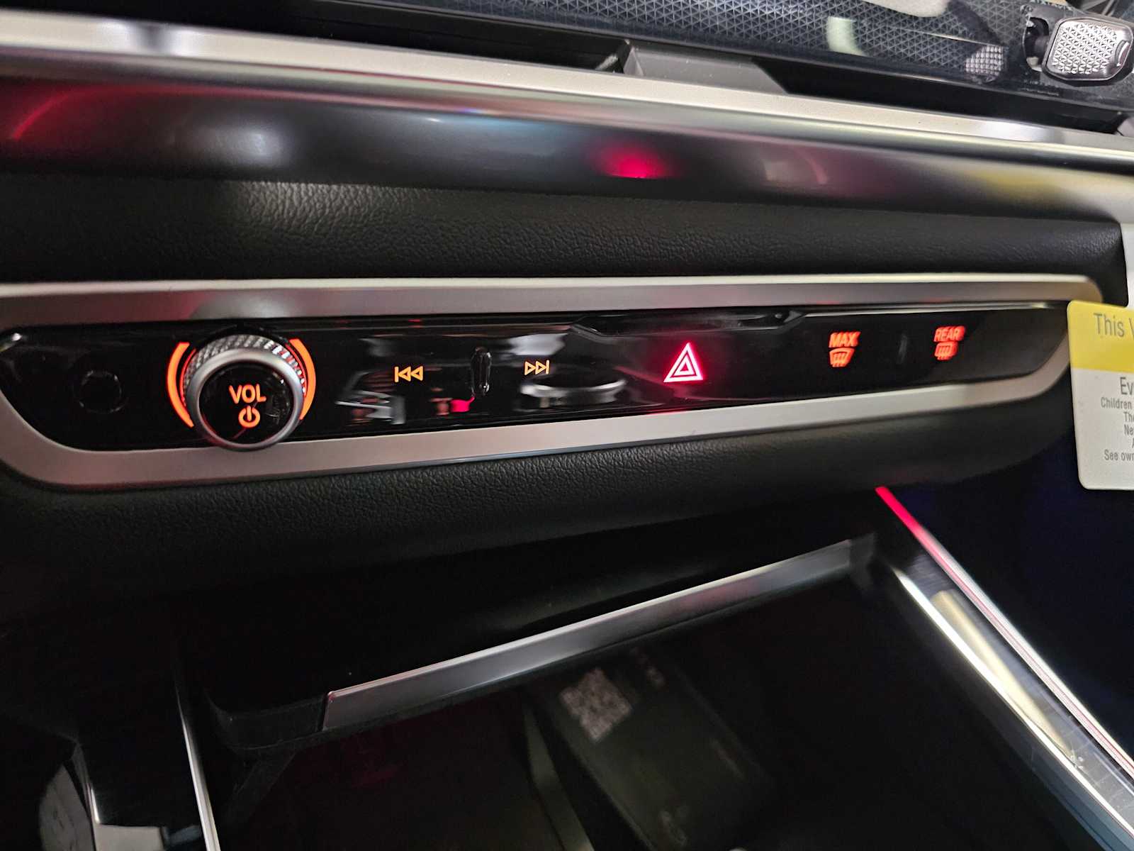 Thumbnail: 2026 BMW X5 - 18