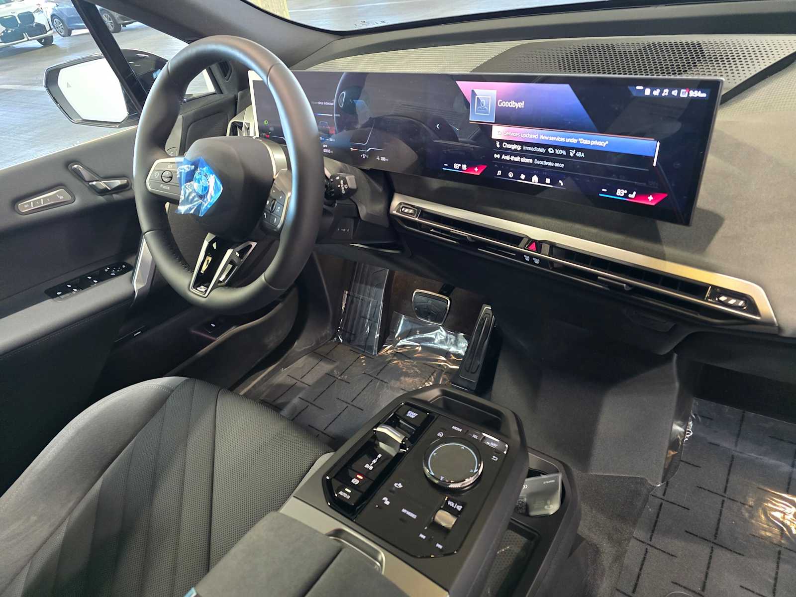 Thumbnail: 2026 BMW iX - 30