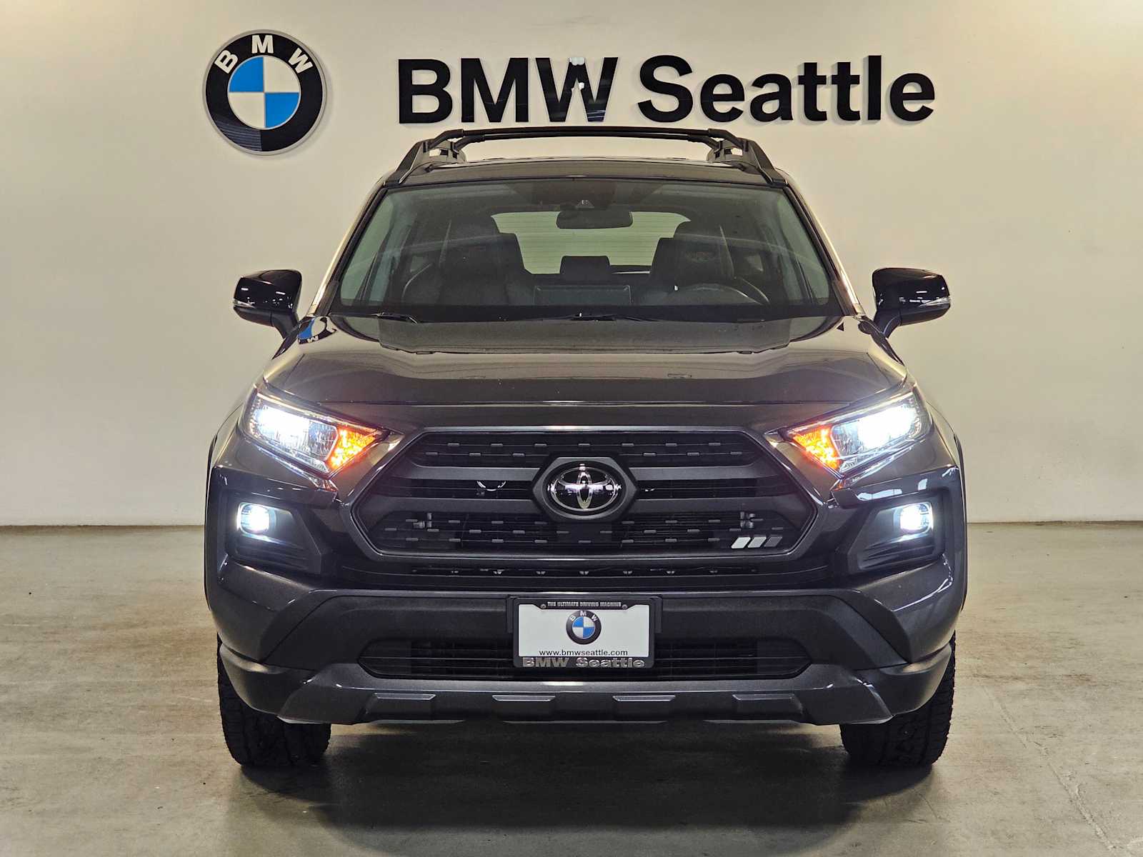 Thumbnail: 2021 Toyota RAV4 - 6