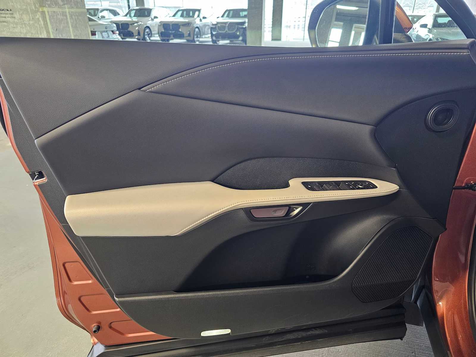 Thumbnail: 2023 Lexus RX - 24