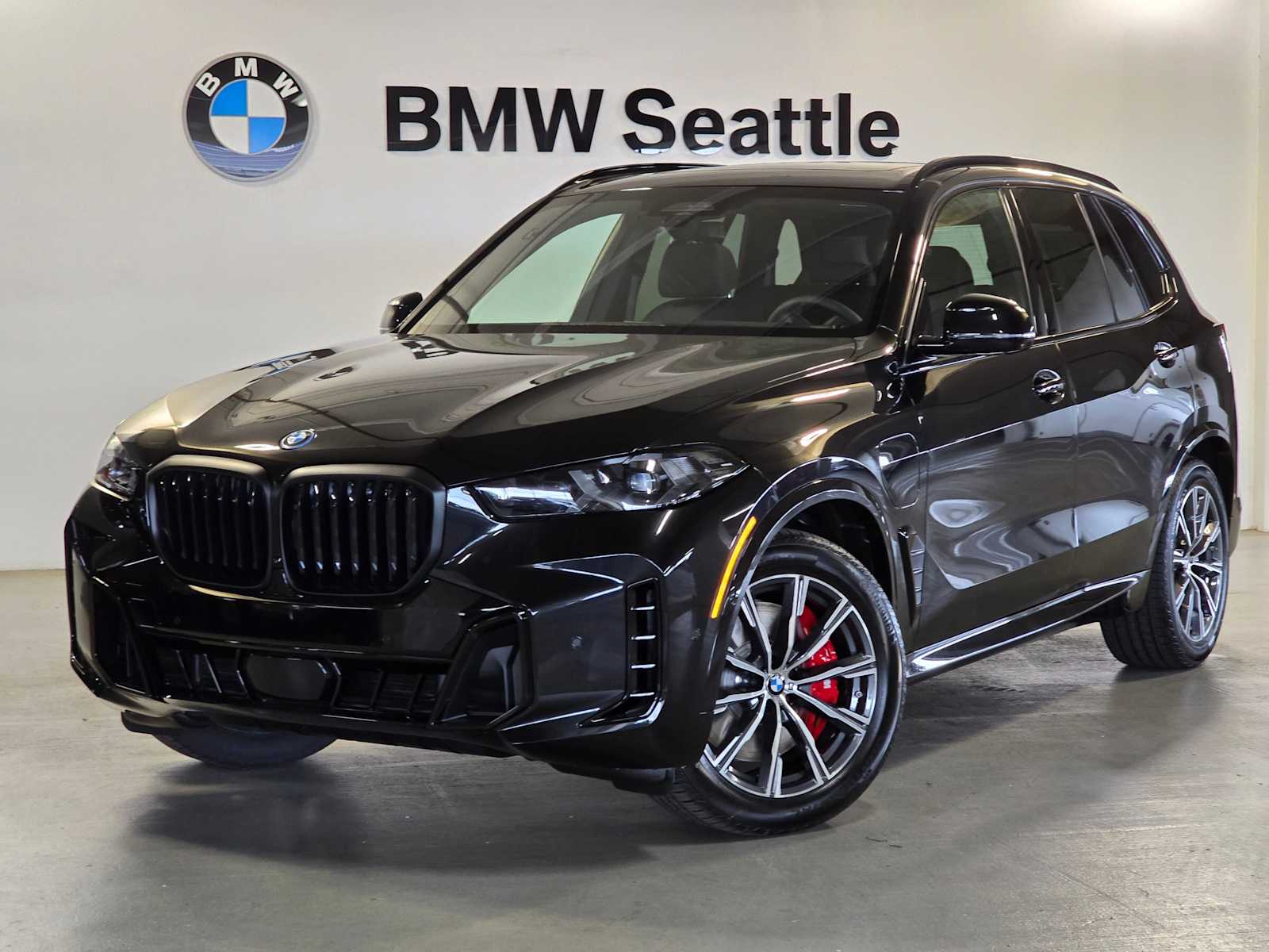 Thumbnail: 2026 BMW X5 - 1