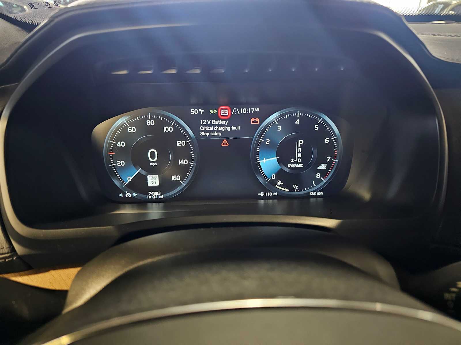 Thumbnail: 2016 Volvo XC90 - 12