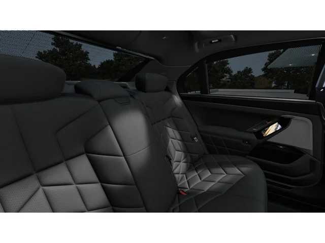 Thumbnail: 2027 BMW 7 Series - 12