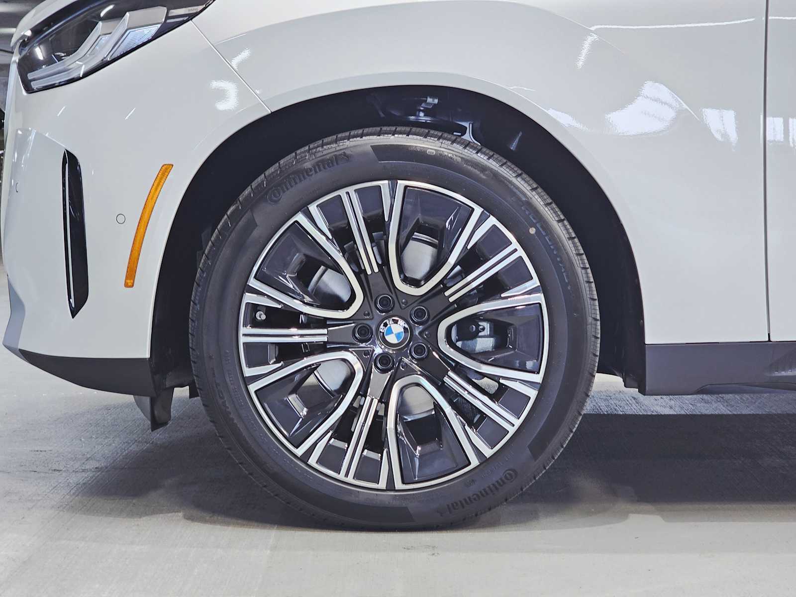 Thumbnail: 2026 BMW X3 - 8