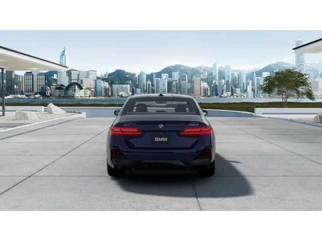 Thumbnail: 2027 BMW 5 Series - 5