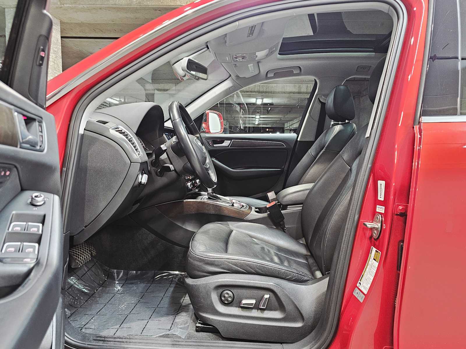 Thumbnail: 2015 Audi Q5 - 23