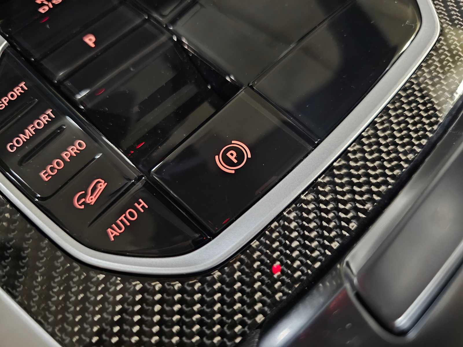 Thumbnail: 2026 BMW X6 - 23