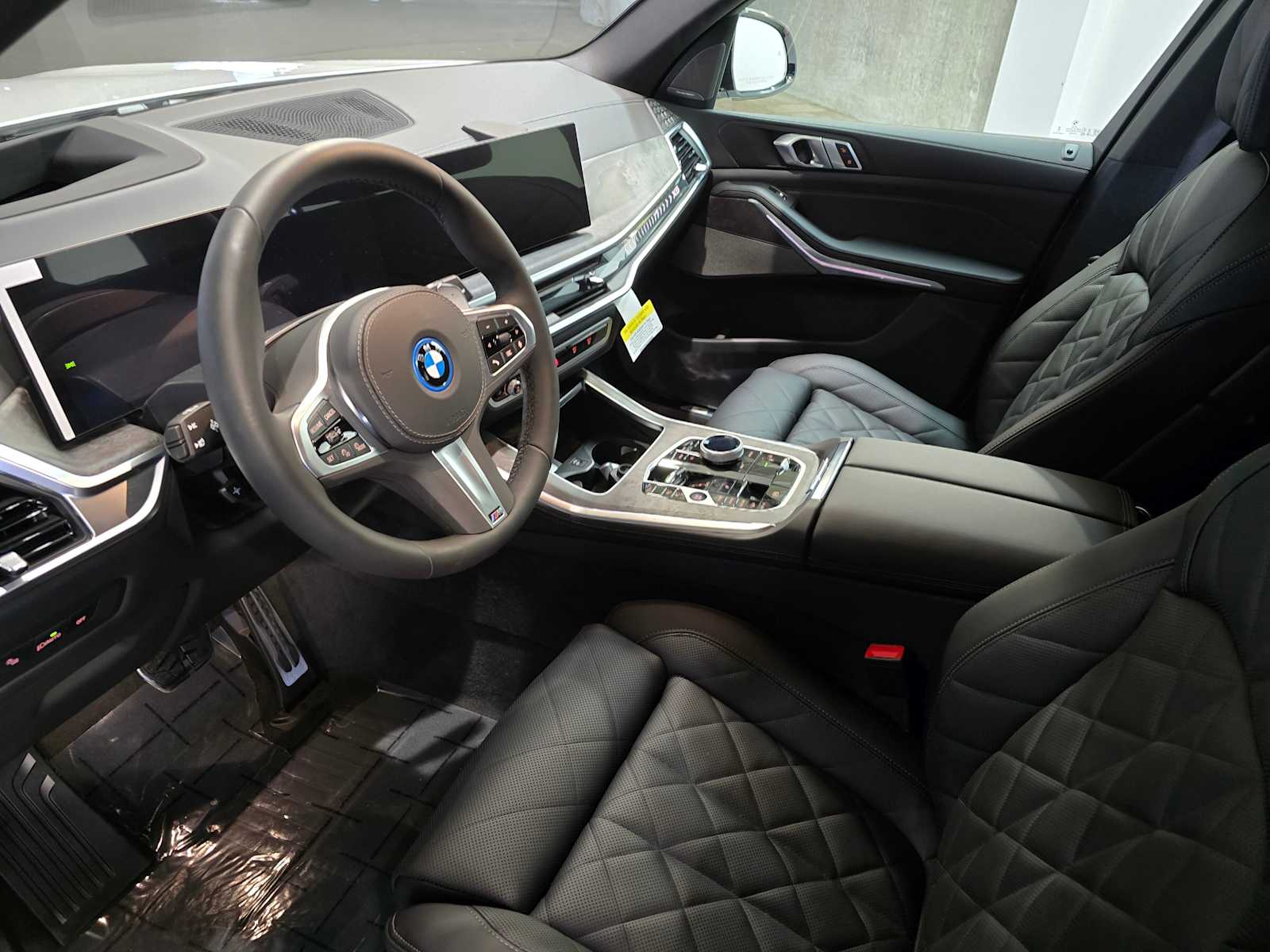 Thumbnail: 2026 BMW X5 - 2