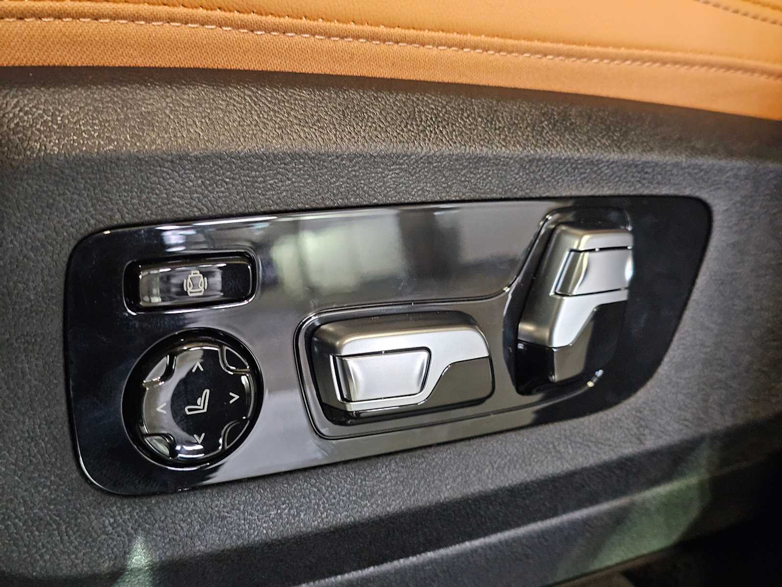 Thumbnail: 2026 BMW X5 - 28