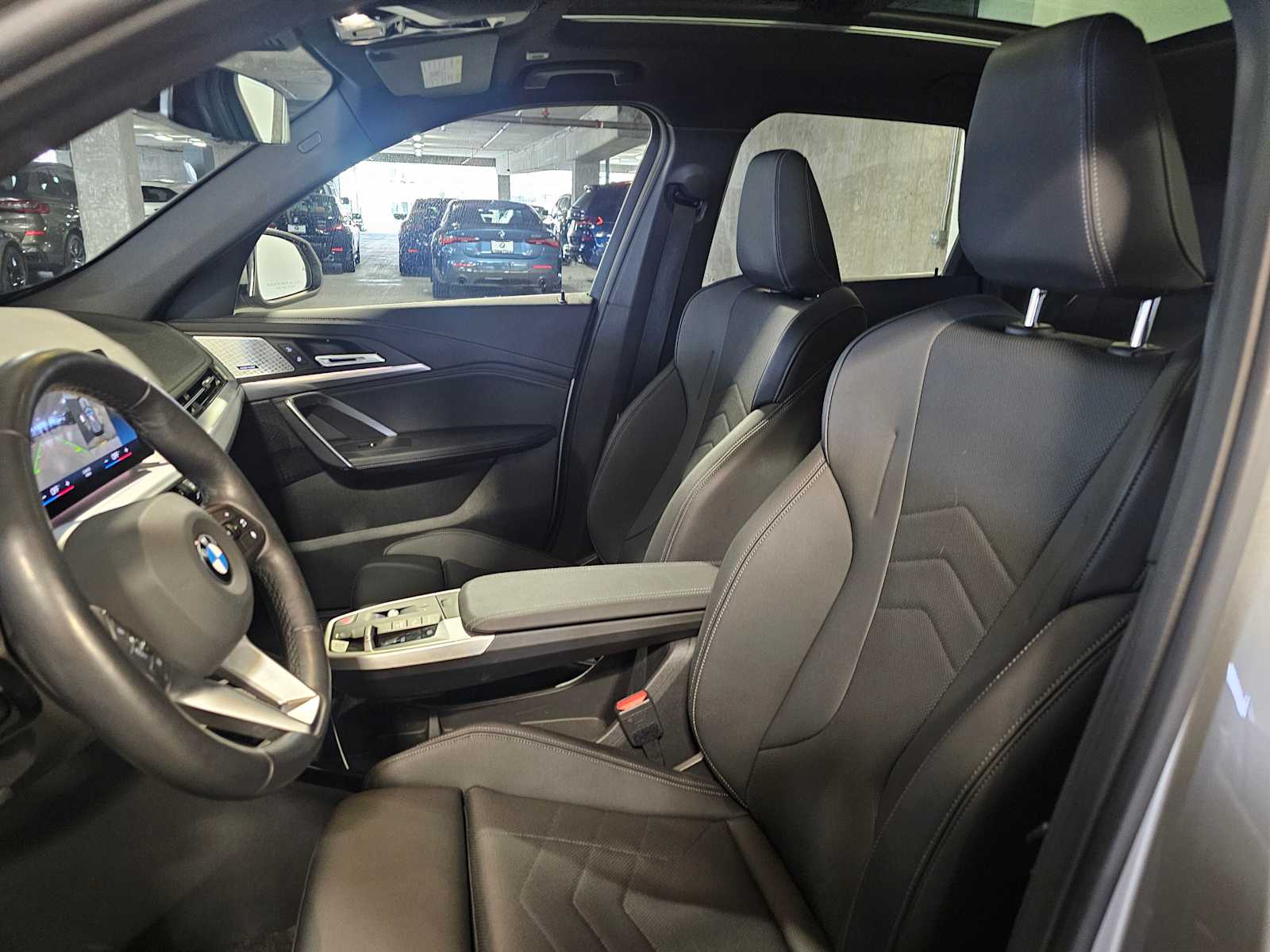 Thumbnail: 2023 BMW X1 - 31