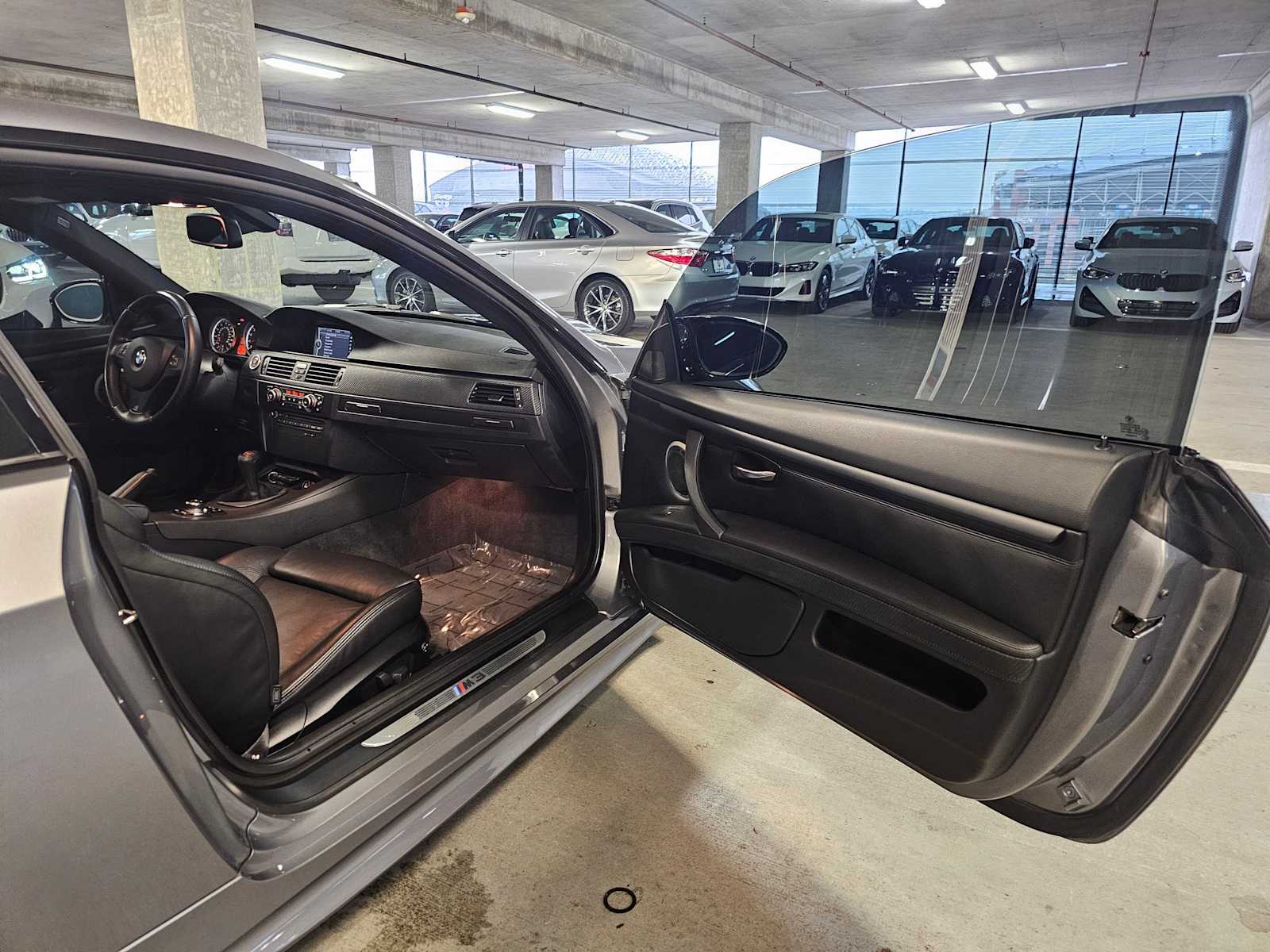 Thumbnail: 2011 BMW M3 - 34