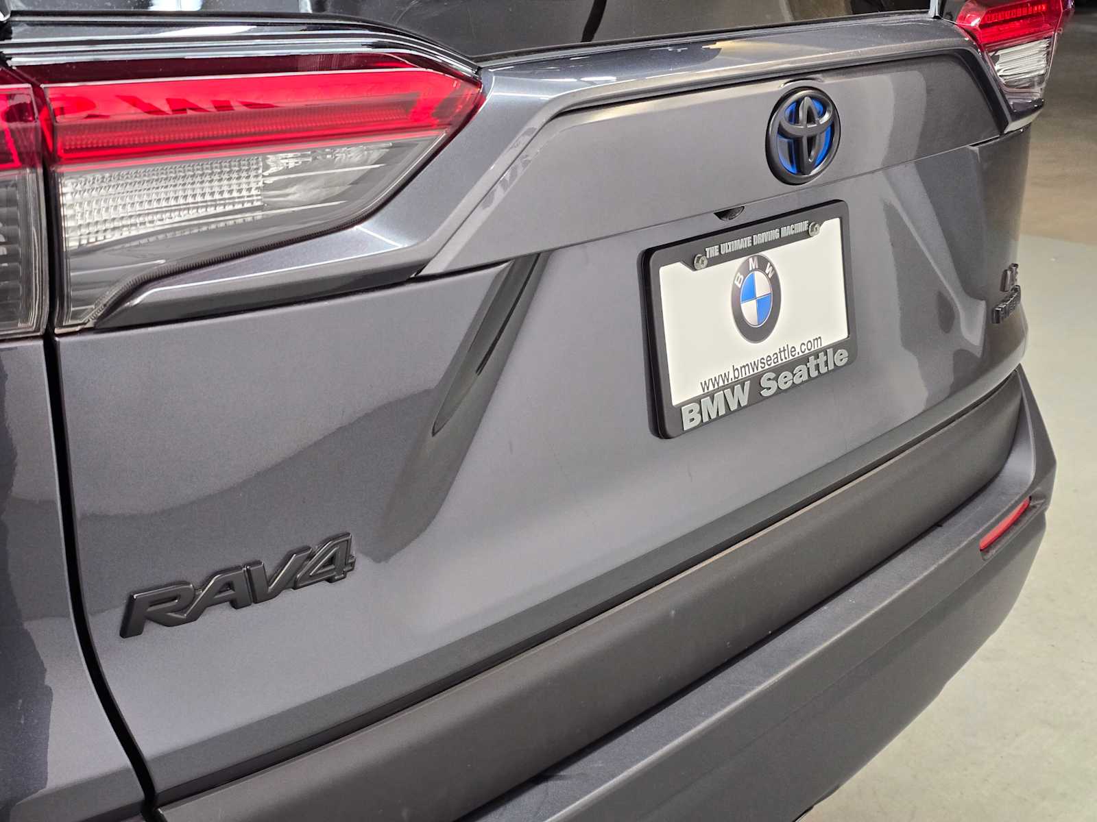 Thumbnail: 2022 Toyota RAV4 - 7