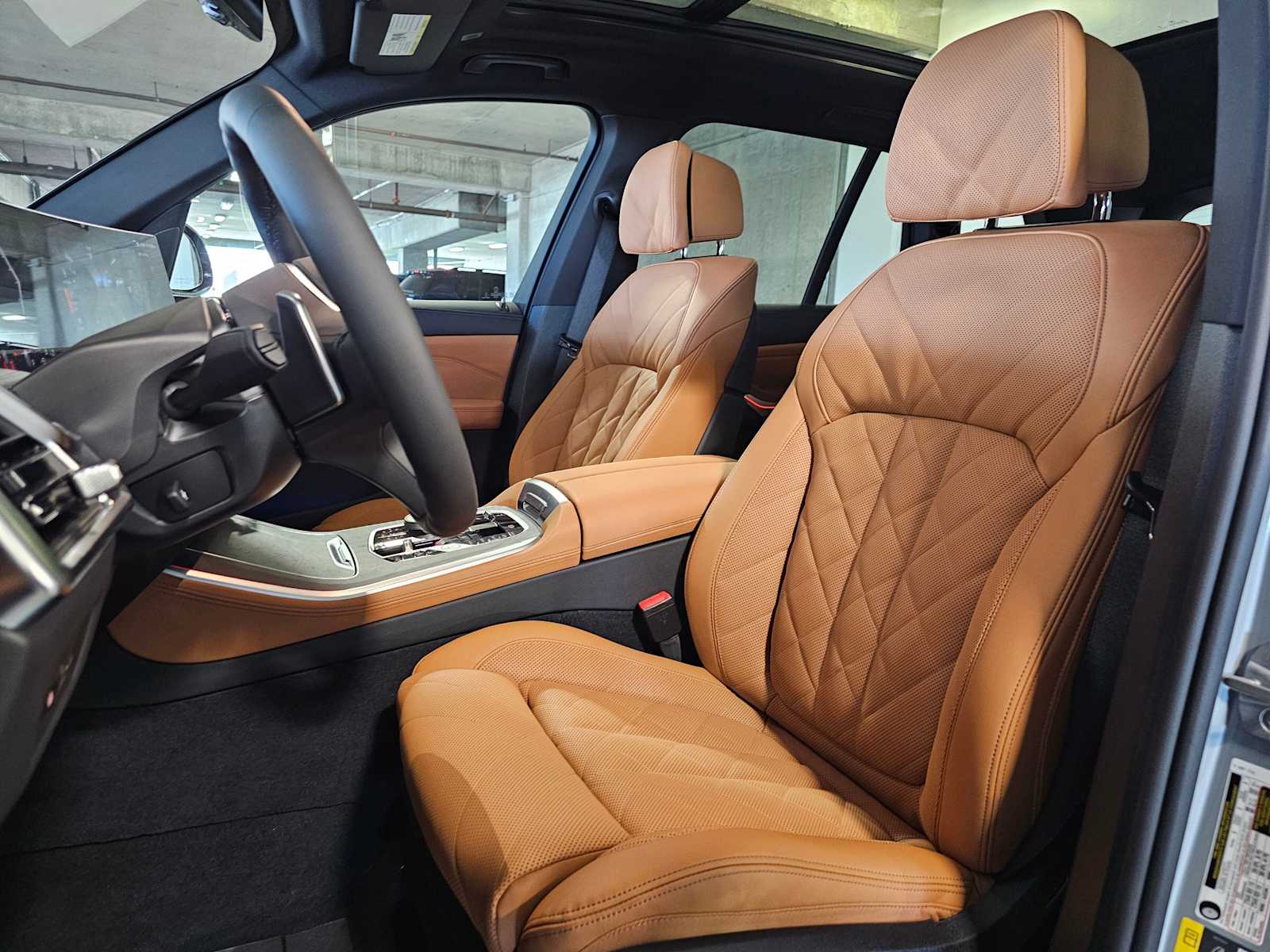 Thumbnail: 2026 BMW X5 - 25