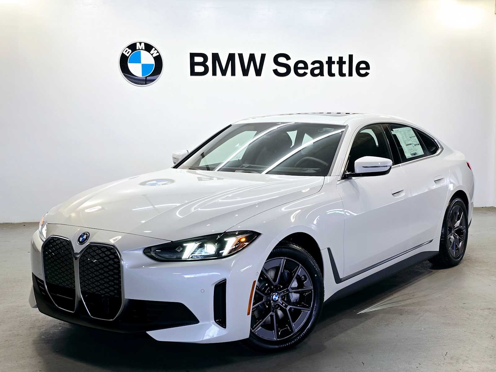2025 BMW i4 xDrive40 -
                  Seattle, WA