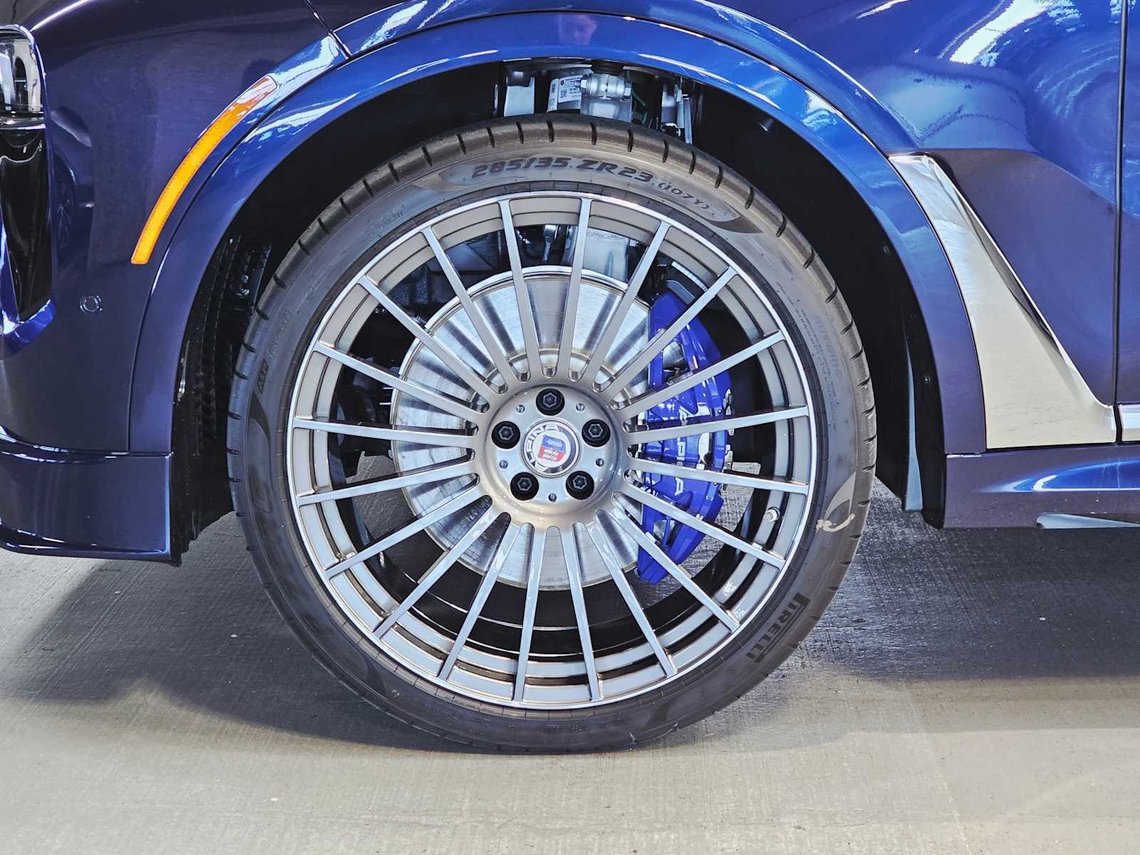 Thumbnail: 2026 BMW X7 - 8