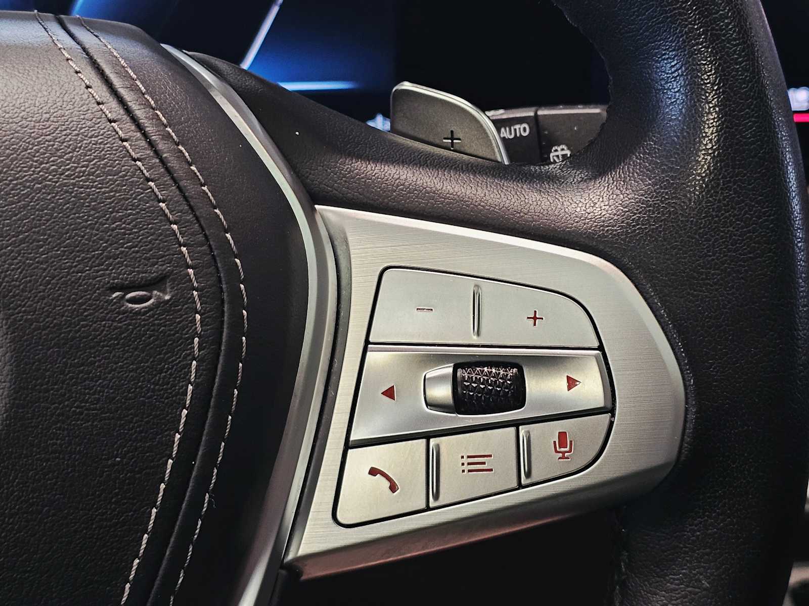 Thumbnail: 2024 BMW X7 - 12