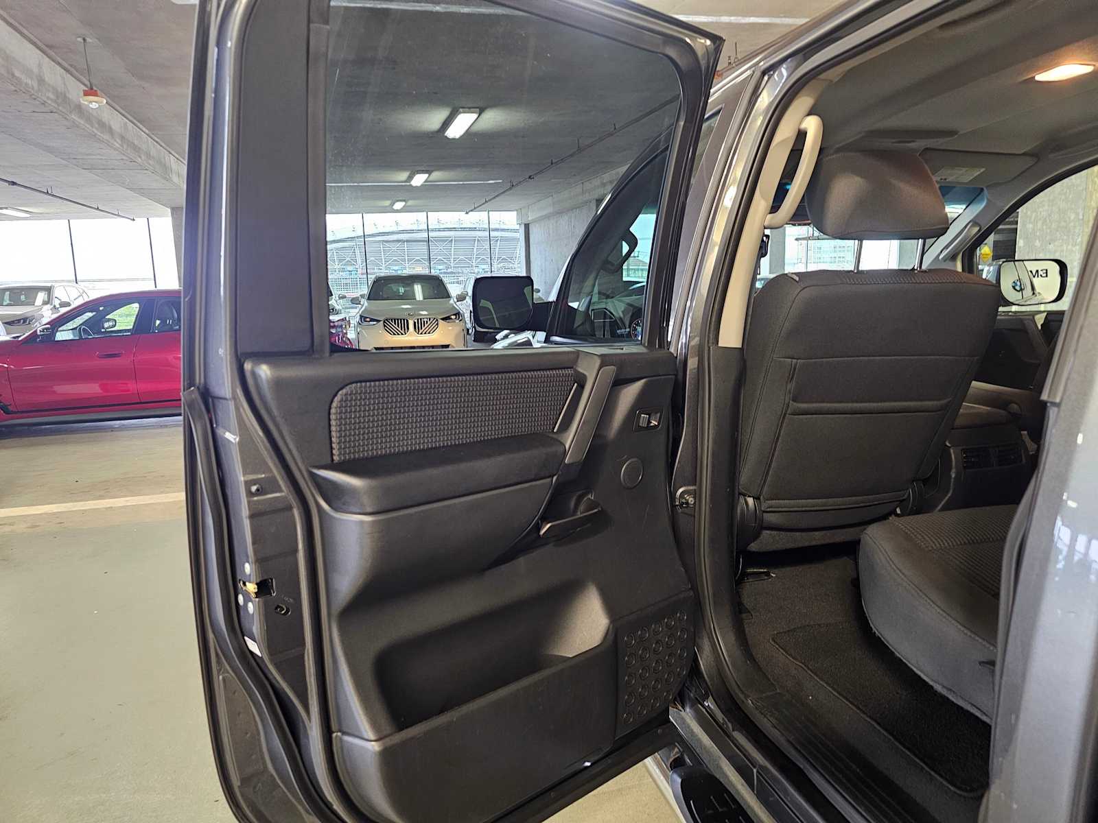 Thumbnail: 2012 Nissan Titan - 25
