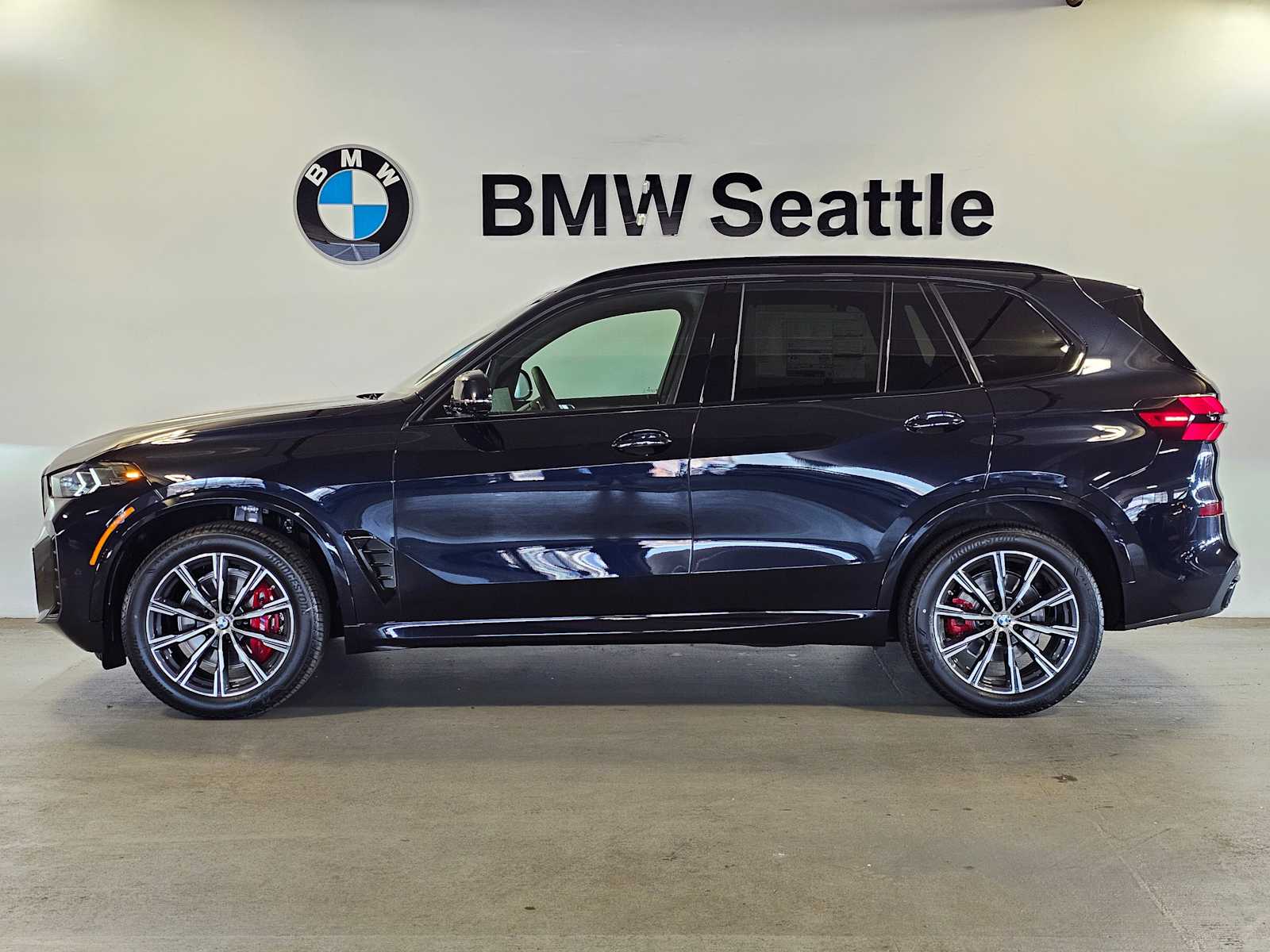 Thumbnail: 2026 BMW X5 - 3