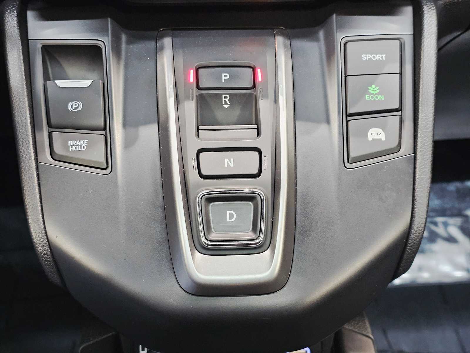 Thumbnail: 2020 Honda CR-V - 18