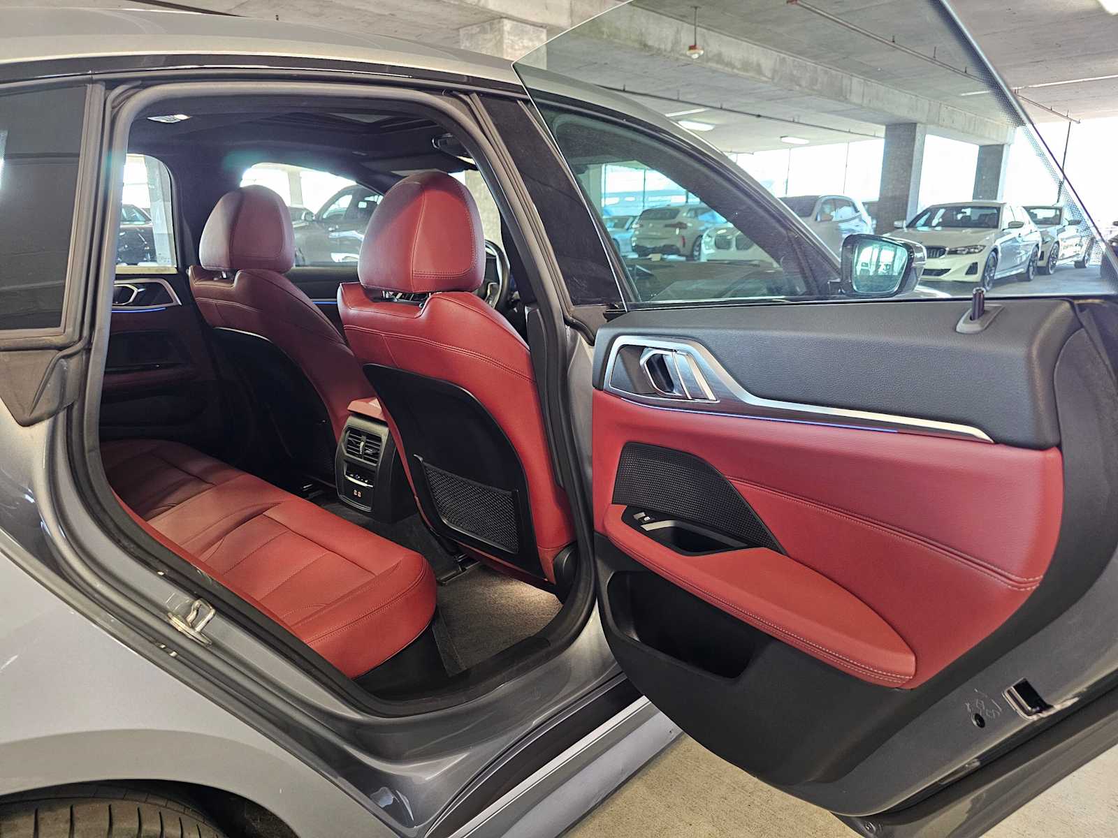 Thumbnail: 2023 BMW i4 - 39