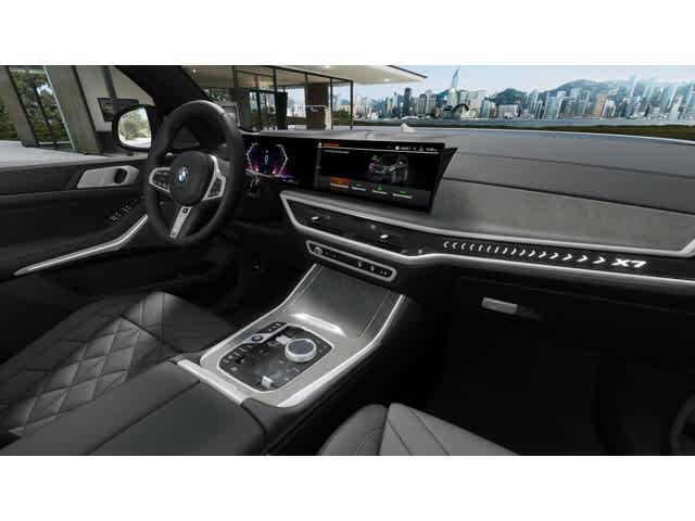 Thumbnail: 2026 BMW X7 - 14
