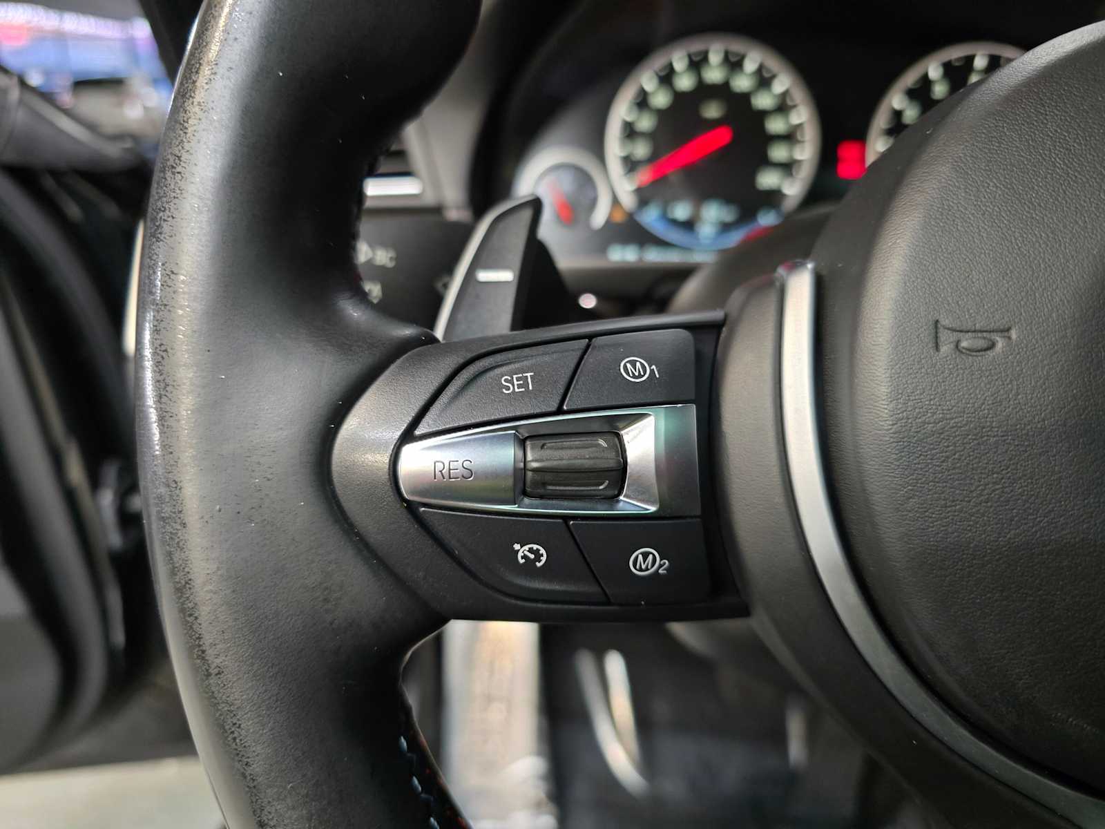 Thumbnail: 2015 BMW M5 - 20