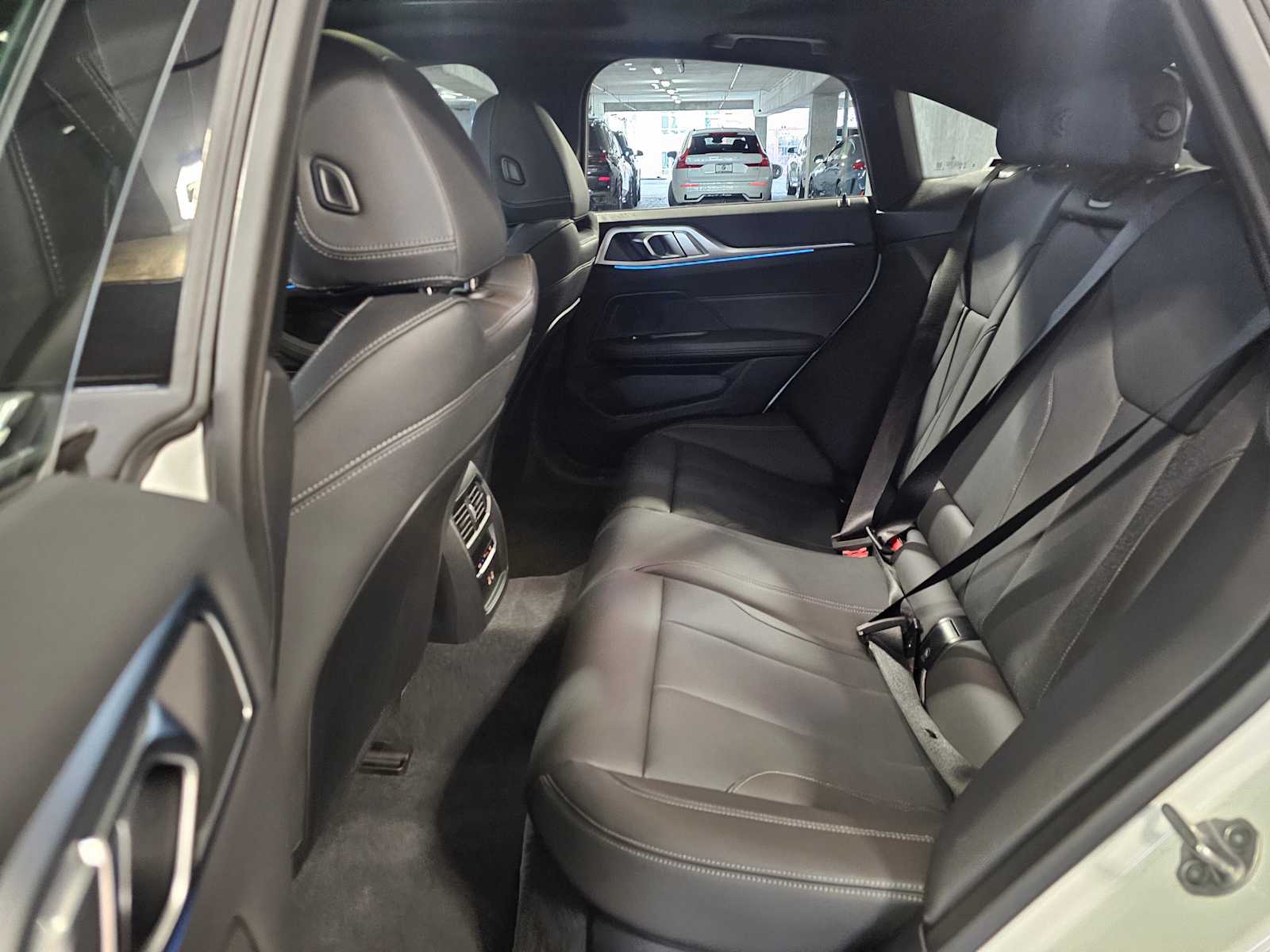 Thumbnail: 2025 BMW i4 - 36