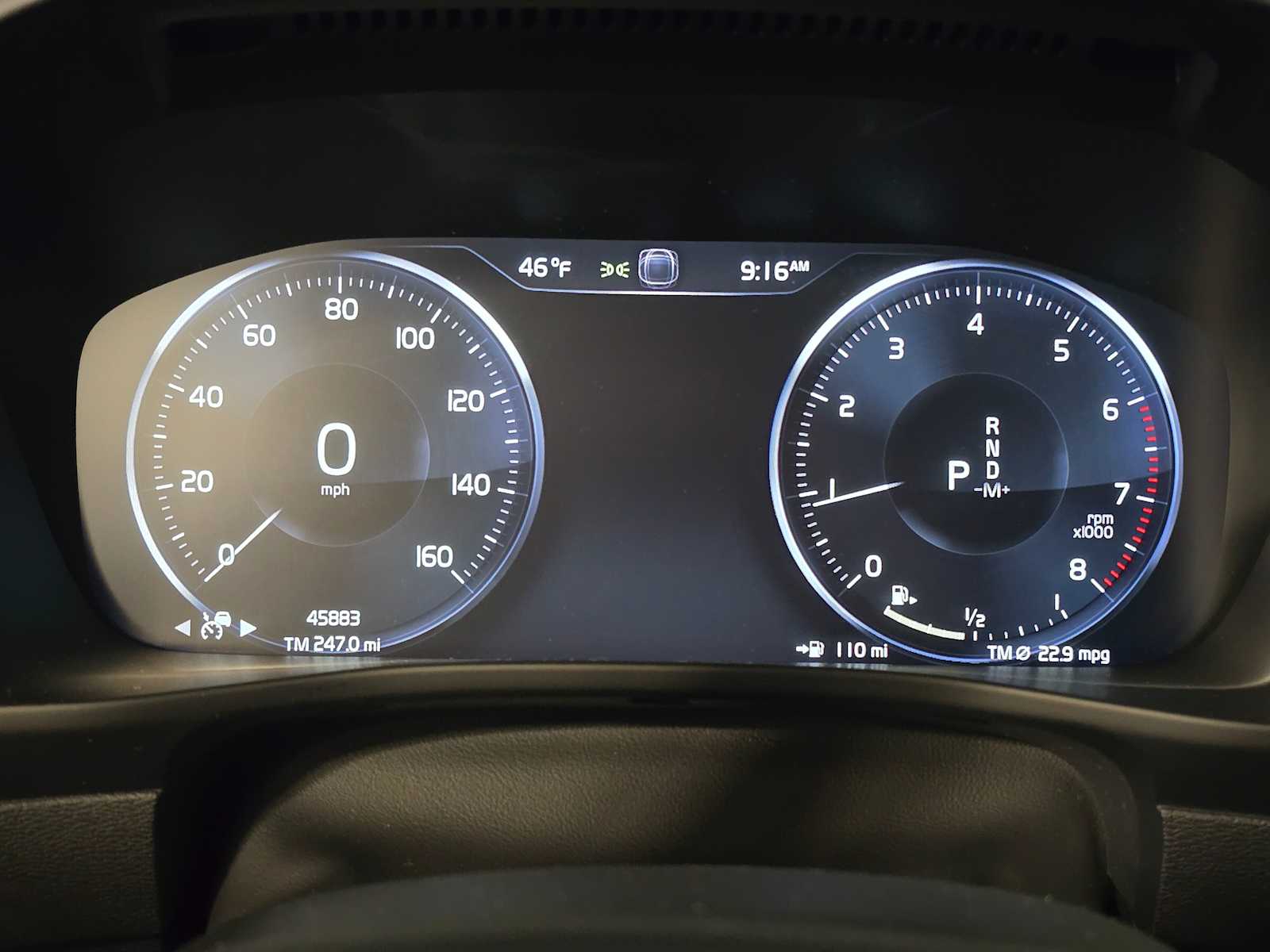 Thumbnail: 2019 Volvo XC40 - 12