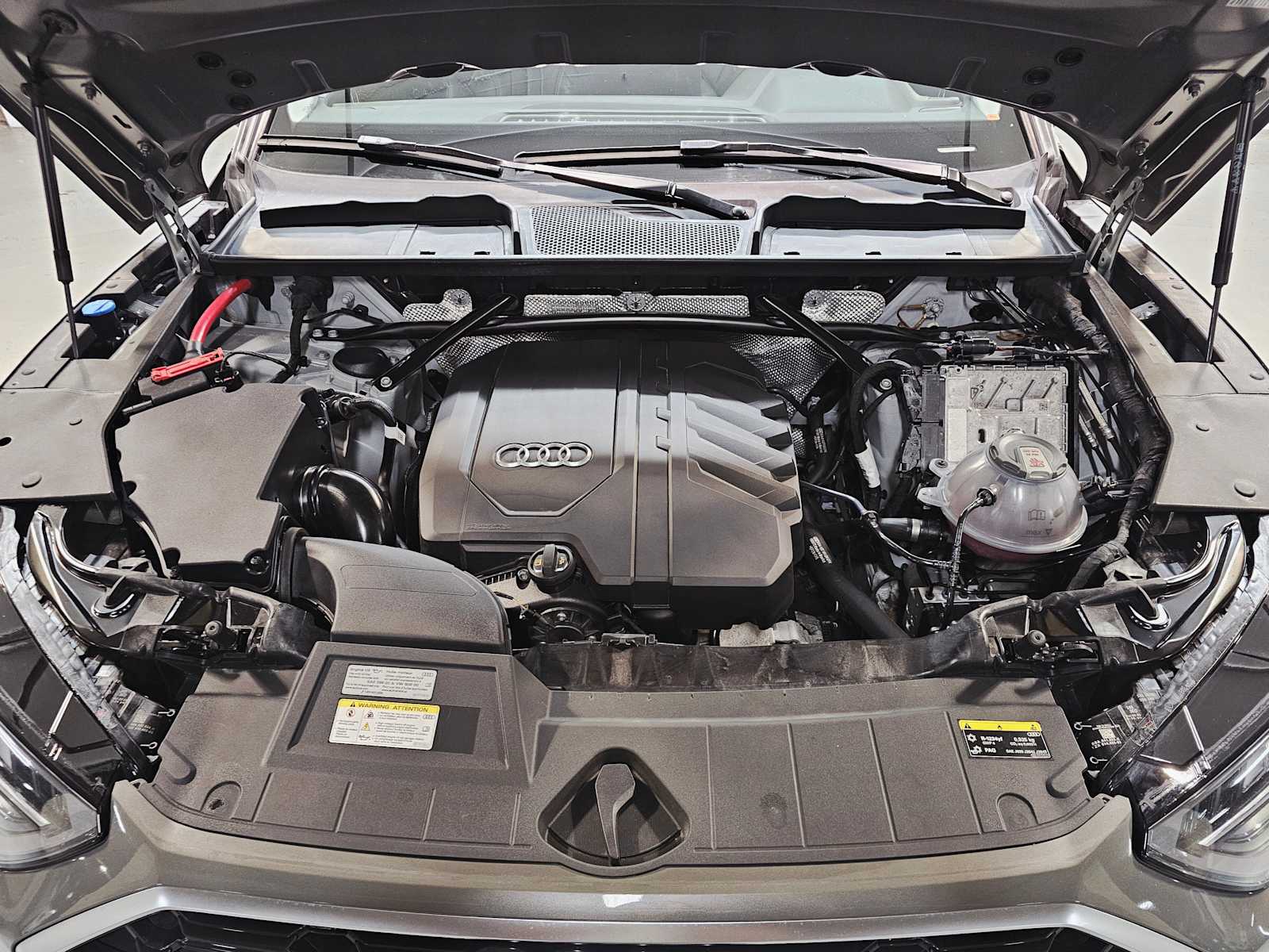 Thumbnail: 2024 Audi Q5 - 9