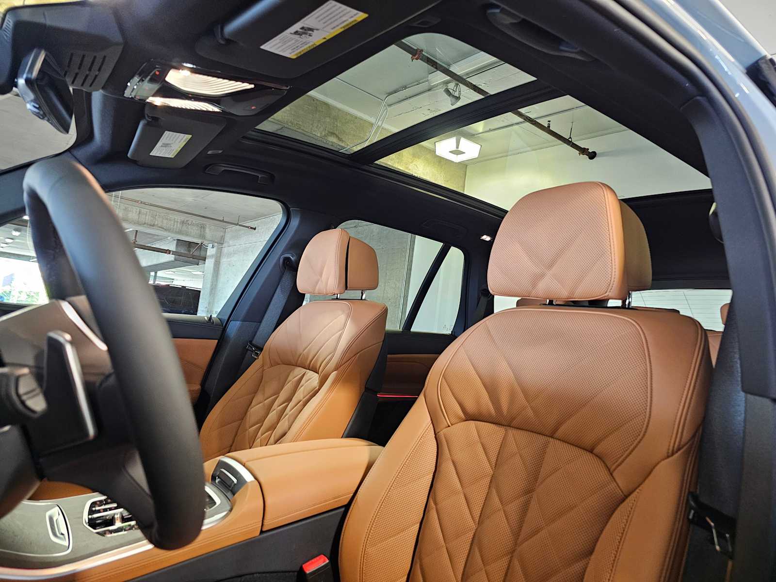 Thumbnail: 2026 BMW X5 - 27