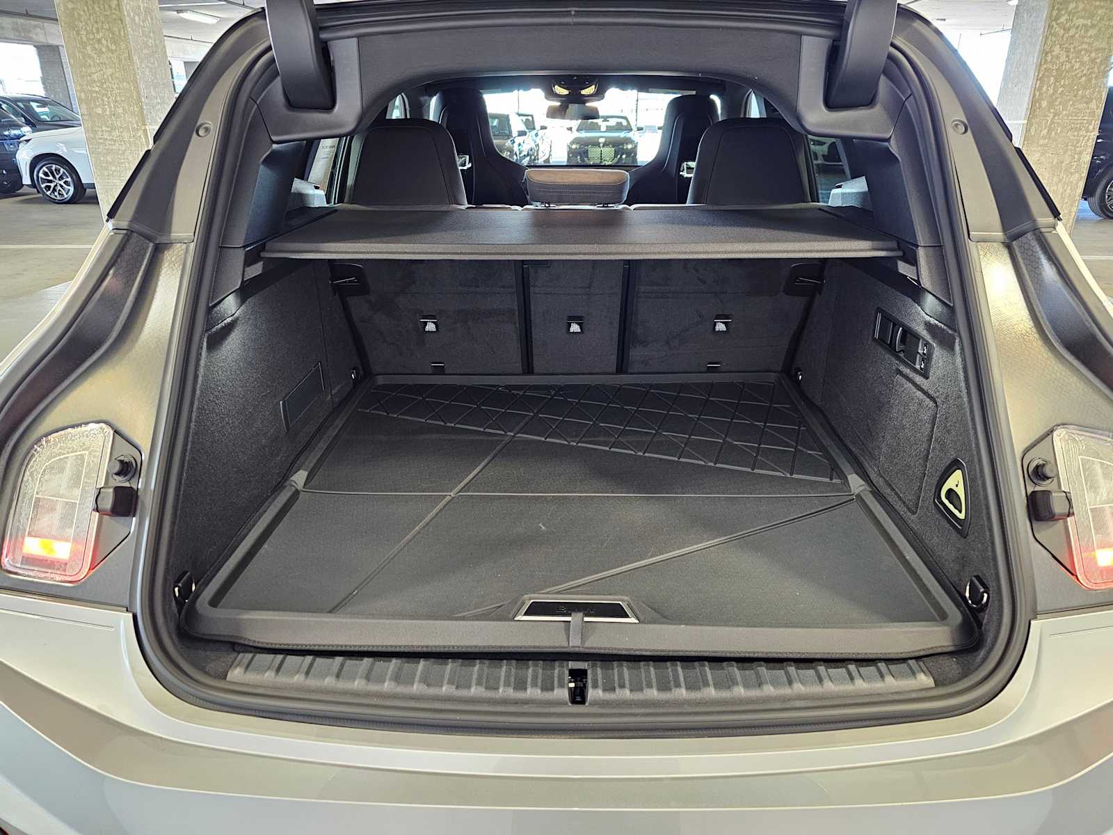 Thumbnail: 2026 BMW iX - 37