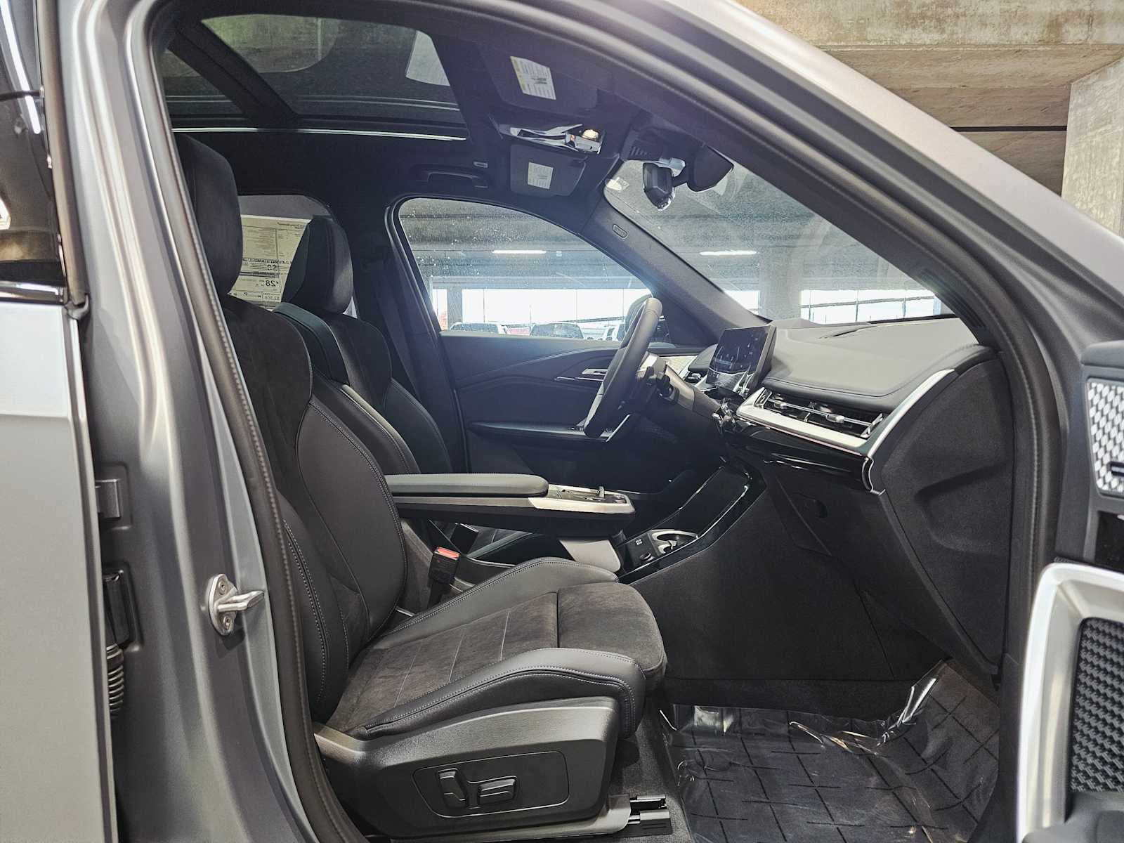 Thumbnail: 2025 BMW X1 - 27