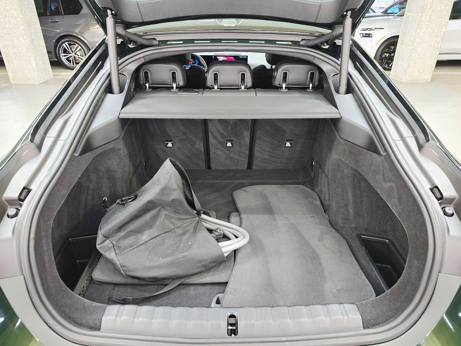 Thumbnail: 2023 BMW i4 - 29