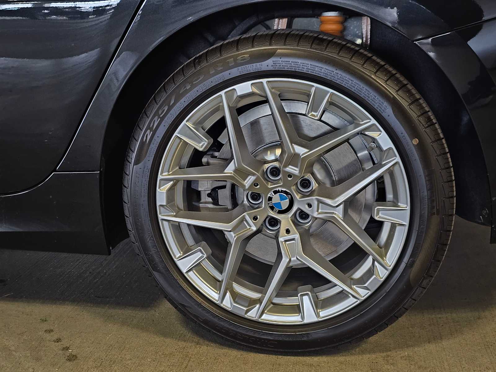 Thumbnail: 2026 BMW 3 Series - 8