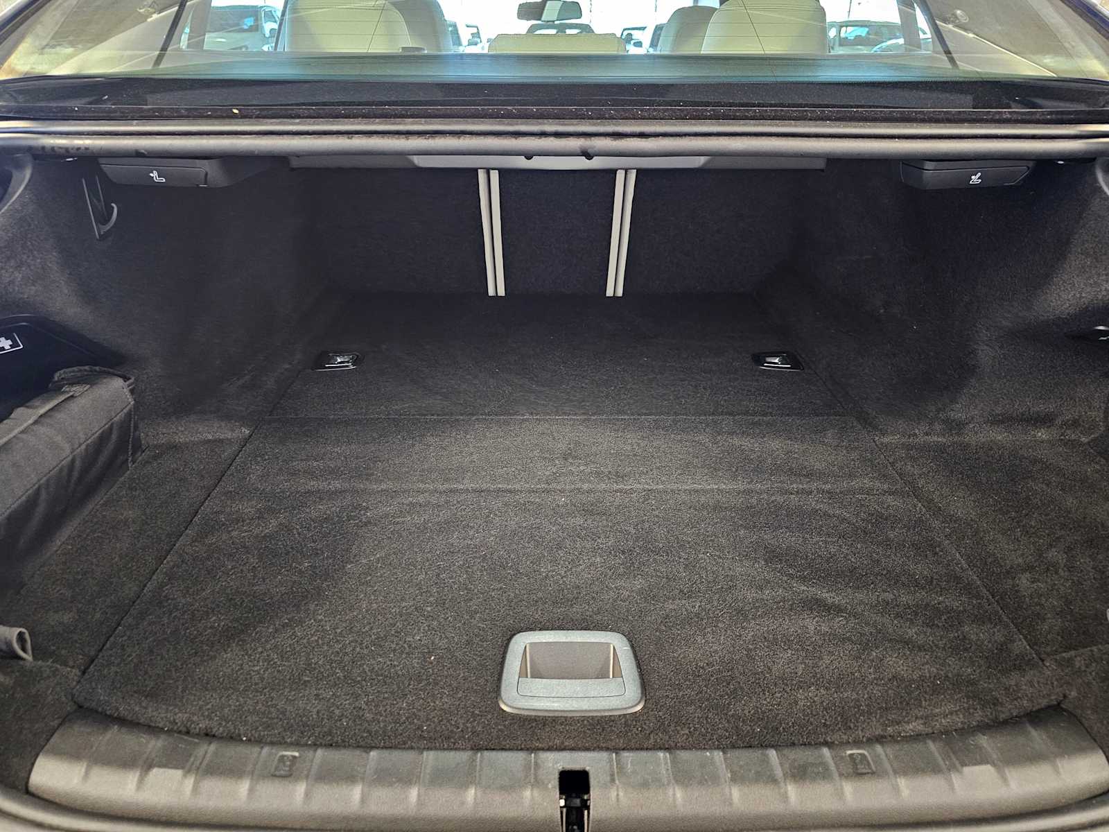 Thumbnail: 2023 BMW 5 Series - 43