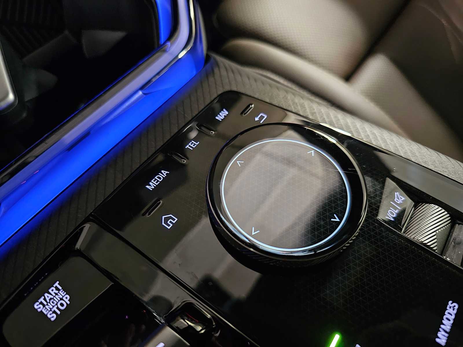 Thumbnail: 2026 BMW X3 - 25