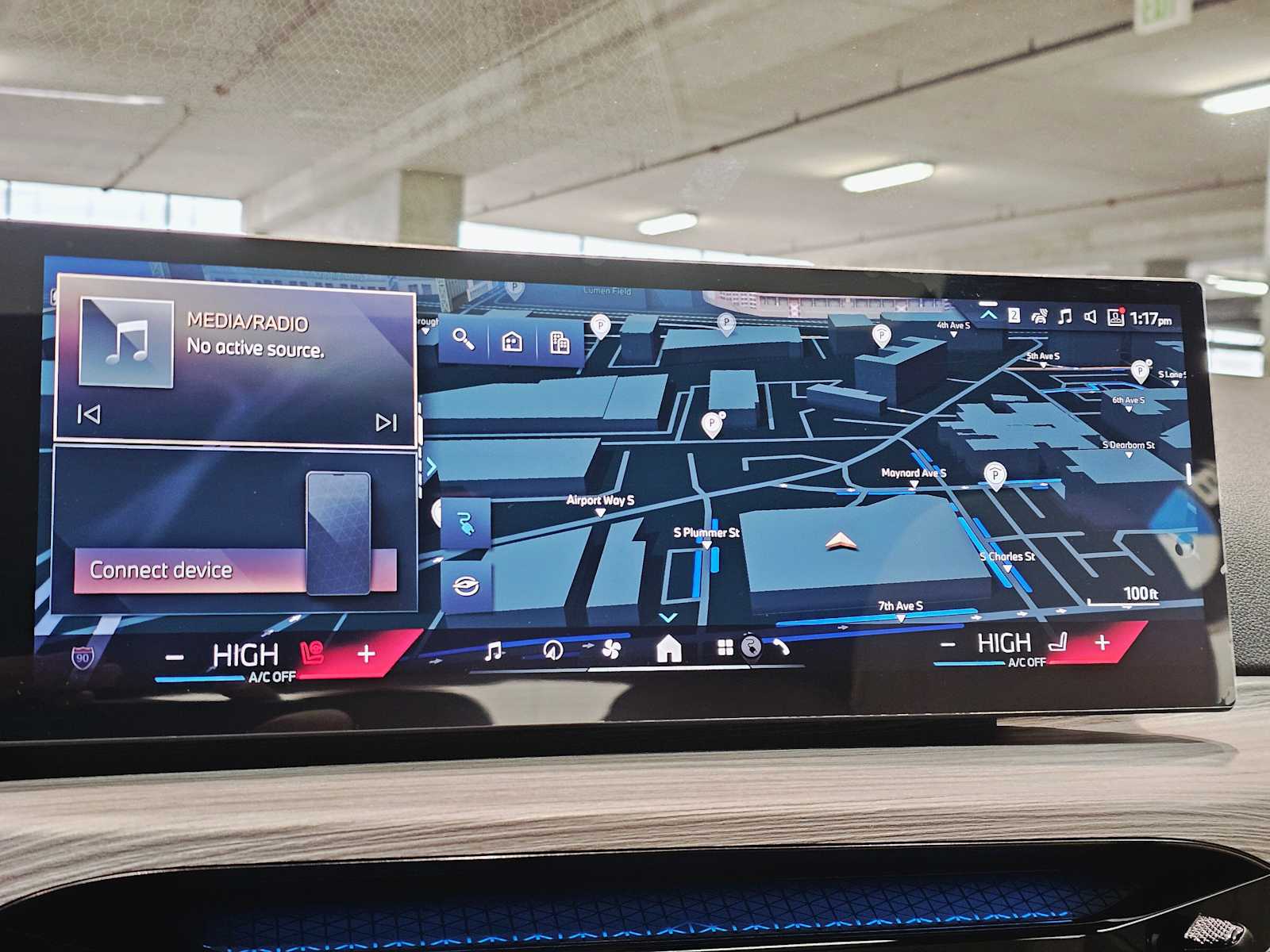 Thumbnail: 2025 BMW i4 - 14