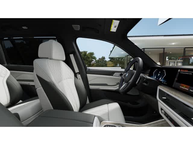 Thumbnail: 2026 BMW X7 - 9